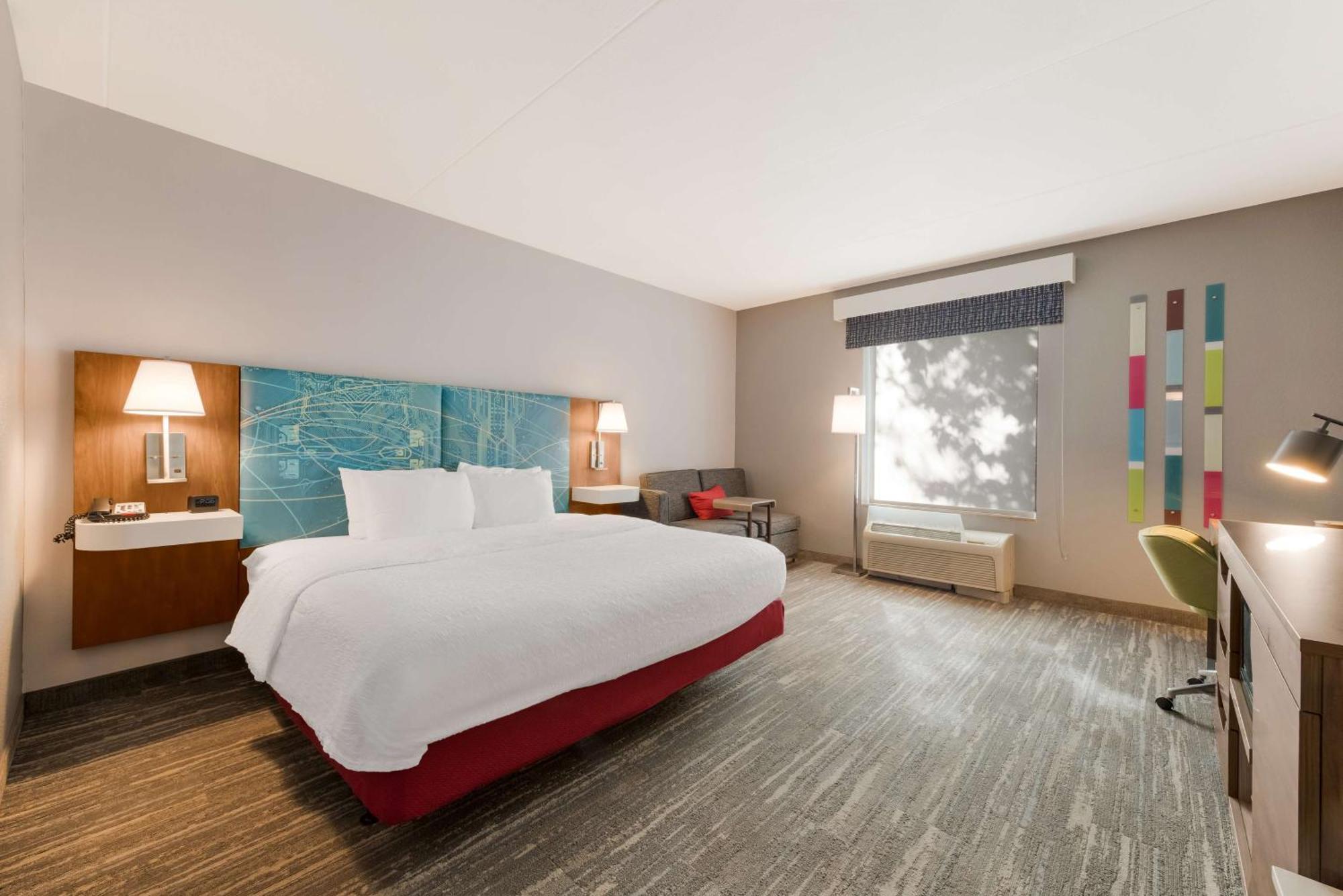 Hampton Inn & Suites Charlotte-Airport Екстер'єр фото