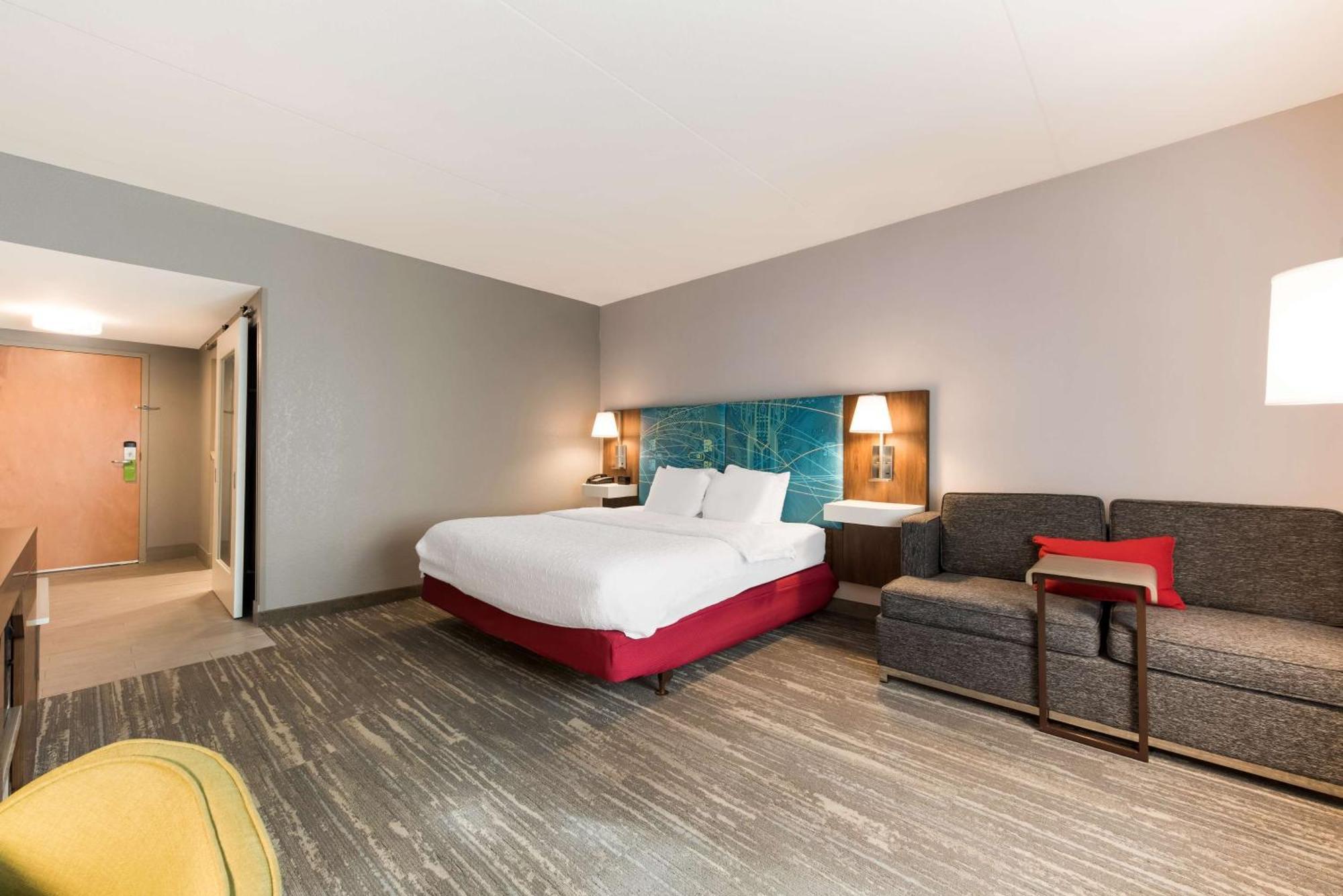 Hampton Inn & Suites Charlotte-Airport Екстер'єр фото