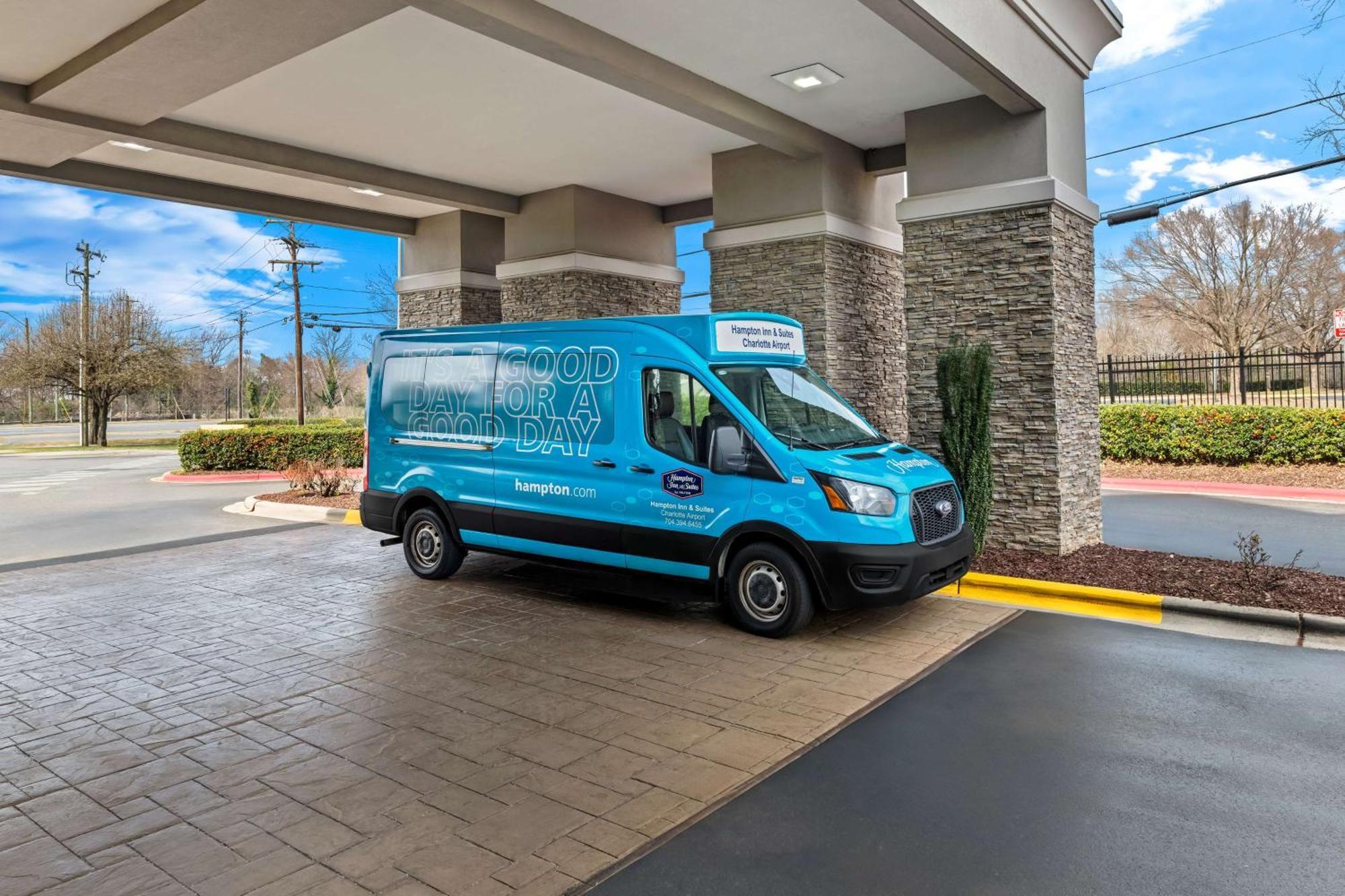 Hampton Inn & Suites Charlotte-Airport Екстер'єр фото